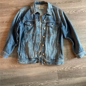 Madewell oversized trucker denim jacket